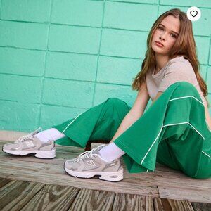 NEW BALANCE 530 (7.5)